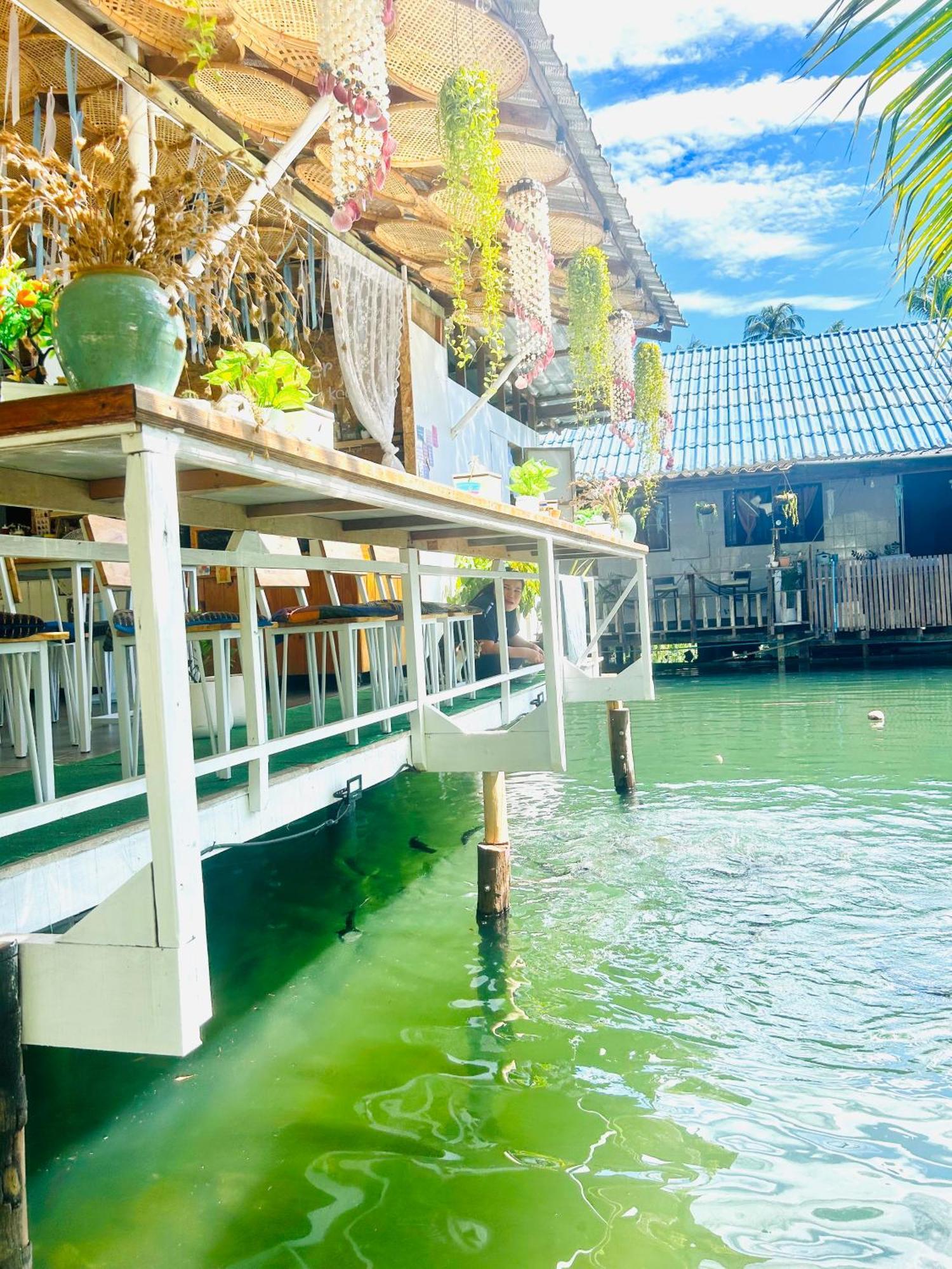 Lungkluay Homestay Ko Kut Exterior photo